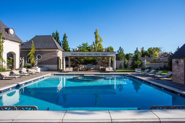 Valders Pool Coping2 600x400